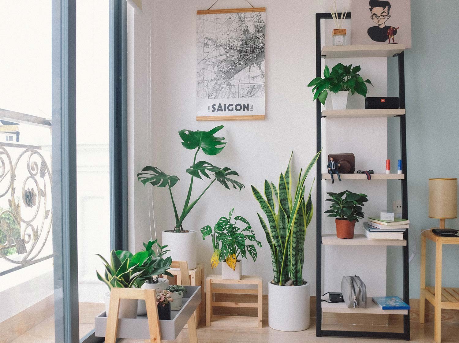 How To Marie Kondo Your Way Into Zero Waste Living